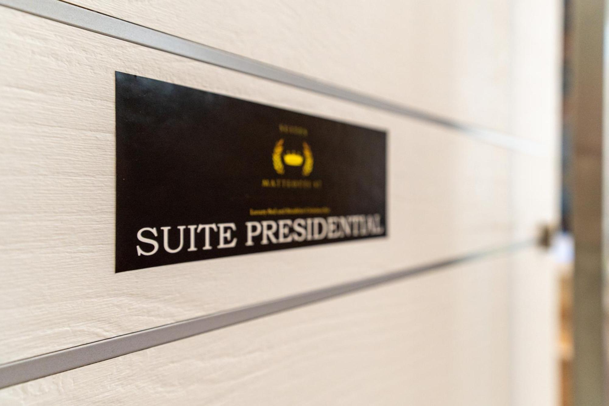 Suites Matteotti 57 Civitavecchia Bagian luar foto