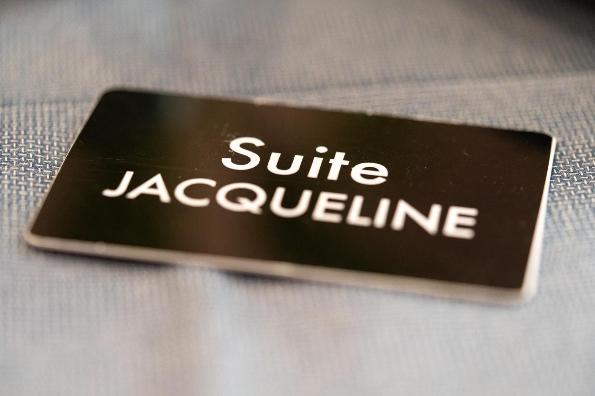 Suites Matteotti 57 Civitavecchia Bagian luar foto