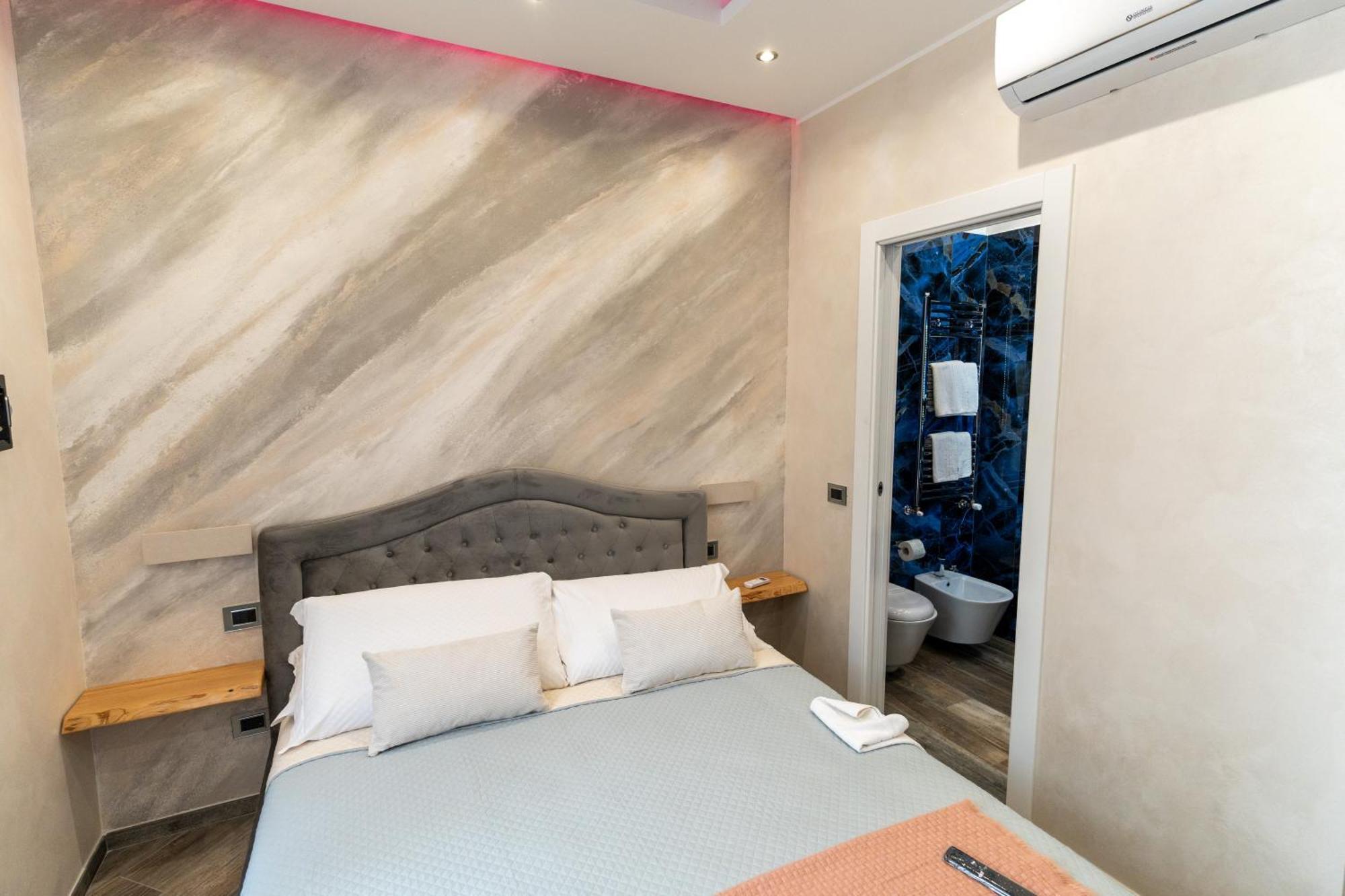 Suites Matteotti 57 Civitavecchia Bagian luar foto